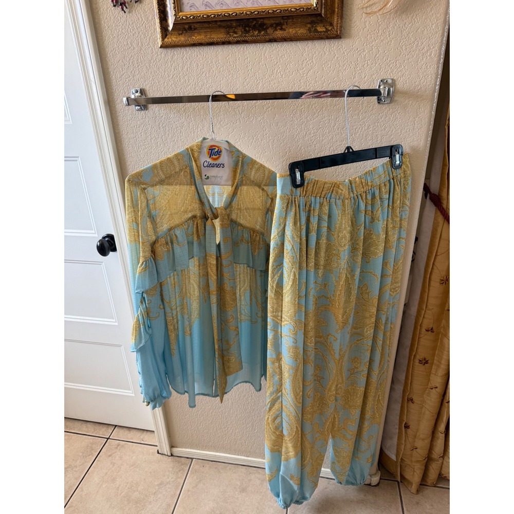 Two piece women's contemporary